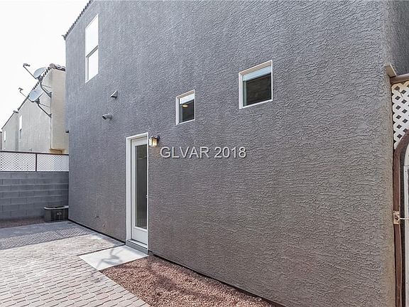 4th image of 481 Petal Dew Ave