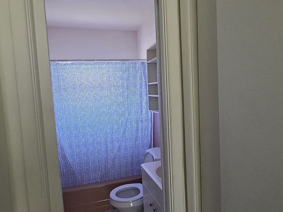 3rd image of 3051 NW 22nd Ave APT 3