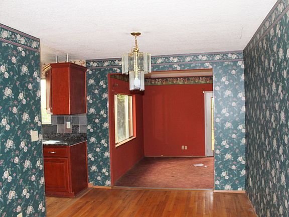 4th image of 3903 S 343rd St