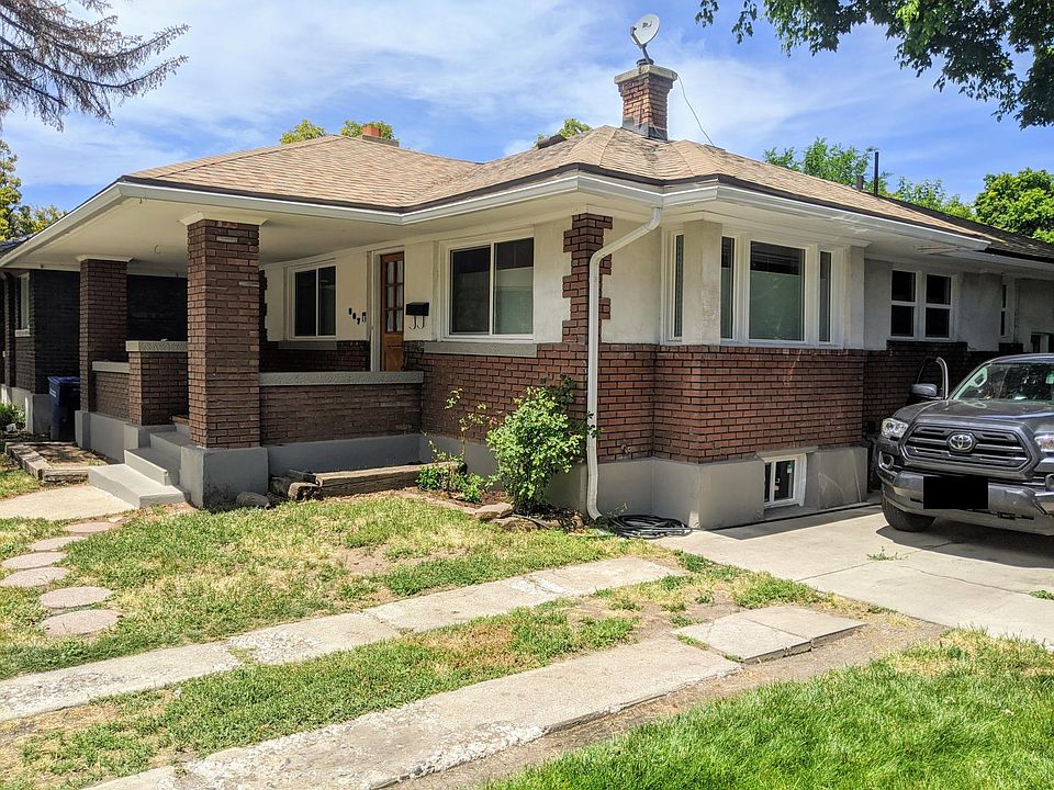 1st image of 607 E Ramona Ave