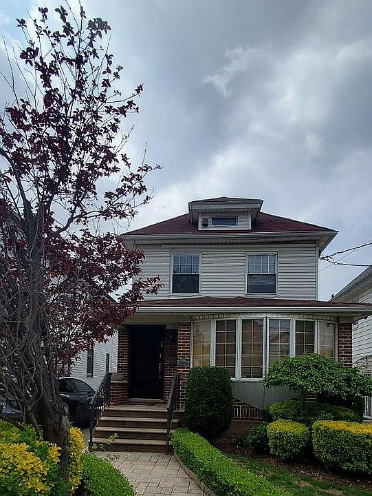 1st image of 2814 Avenue
