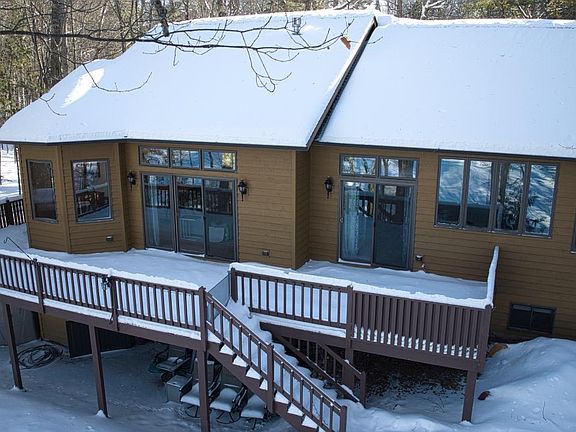 3rd image of 11198 Tuckaway Rd