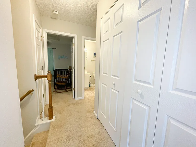 104 Cedar Field Ln — Photo 6