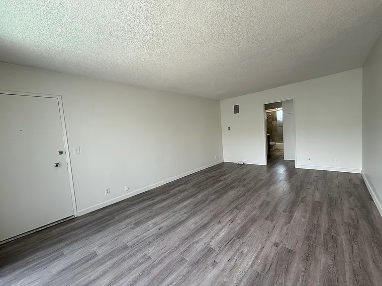 2020 Preuss Rd #209 — Photo 10