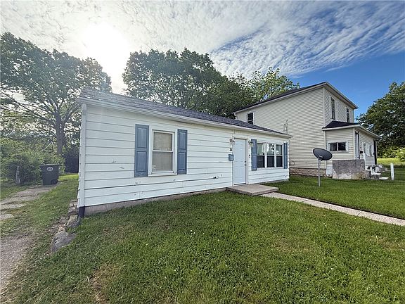 3rd image of 34 N Halloway St