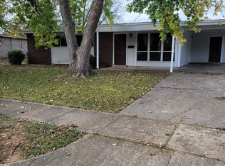 1202 Bloomfield Dr, Pine Bluff, AR 71601