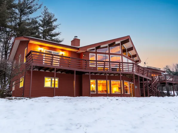 2386 Dahlk Cir, Verona, WI 53593