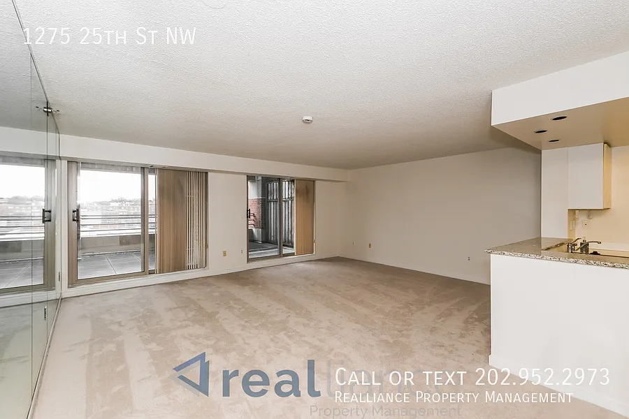 1 bed, 845 sqft, $2,450 — Photo 3