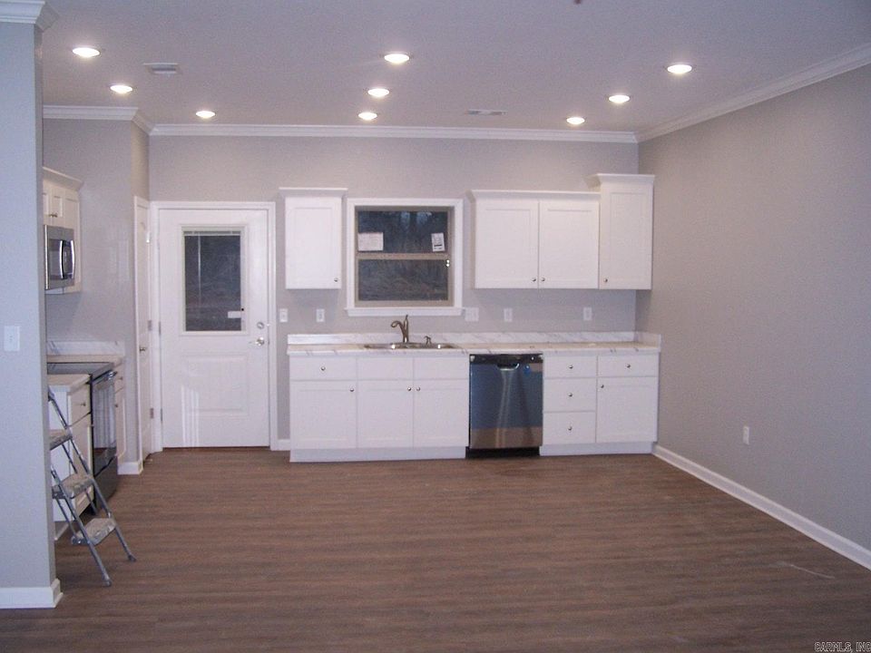 2nd image of 1706 Waycross Dr