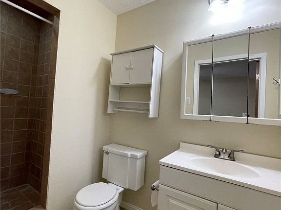 5th image of 1302 Dominik Dr