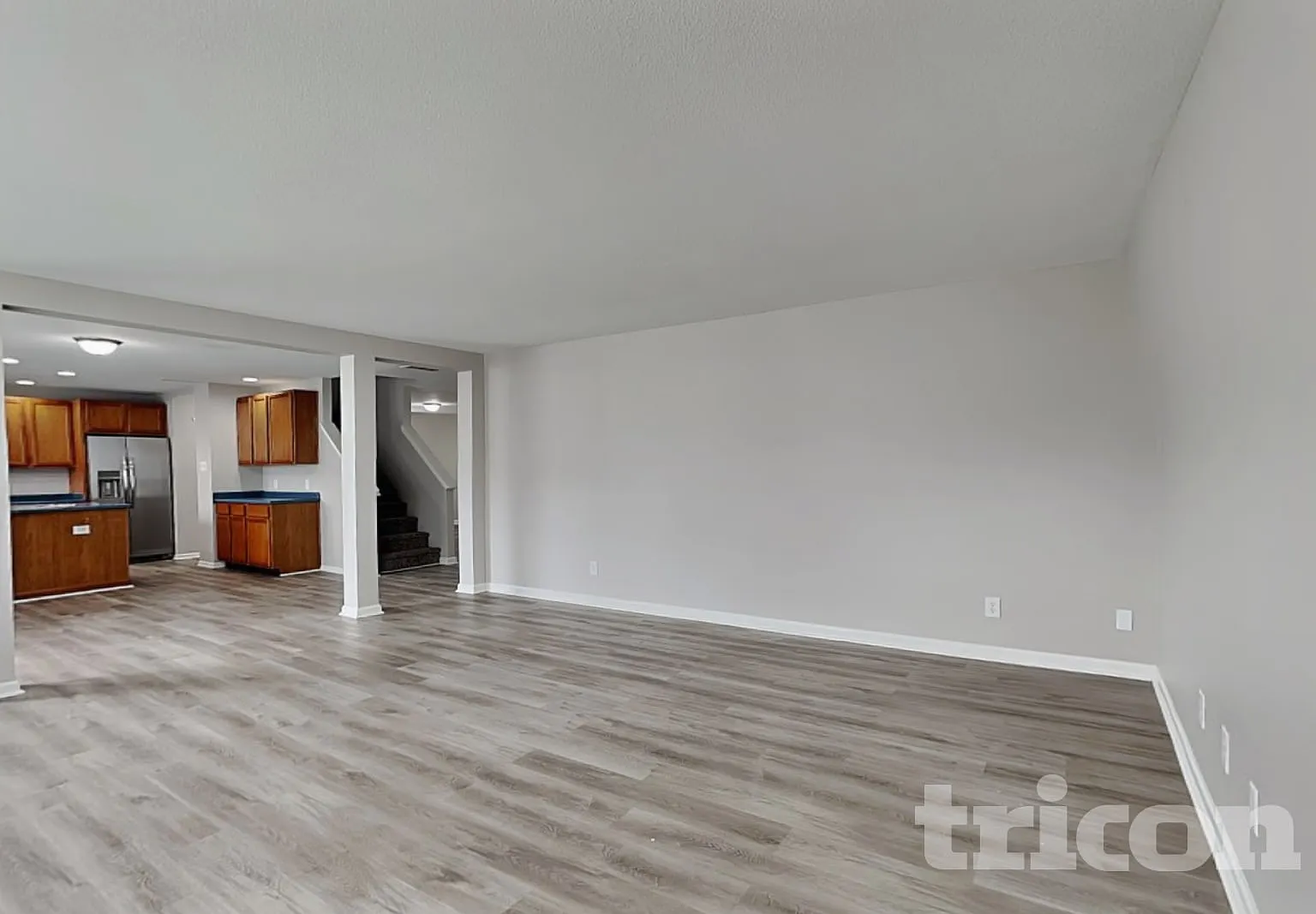 3105 Arrowroot Lane Indianapolis IN — Photo 4