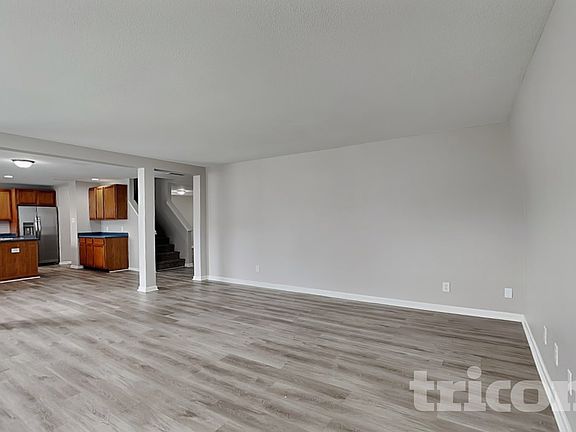 4th image of 3105 Arrowroot Ln