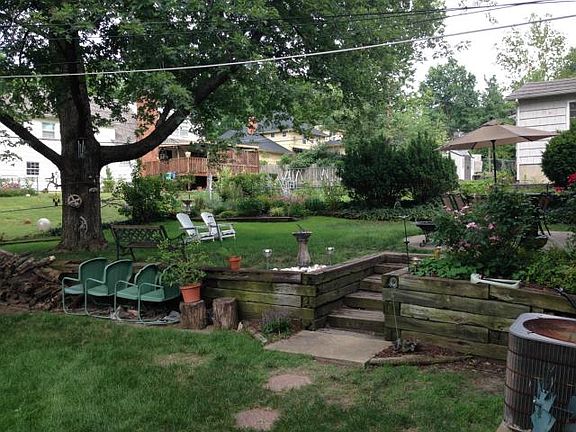 5th image of 10517 Askew Ave