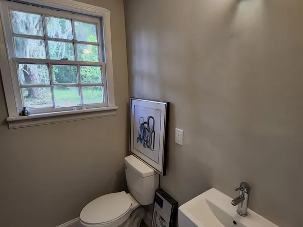 1177 Mohawk St, Savannah, GA 31419