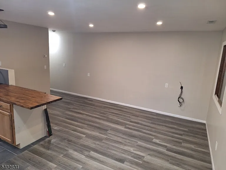 7 Sugar Loaf Ct #2 — Photo 3