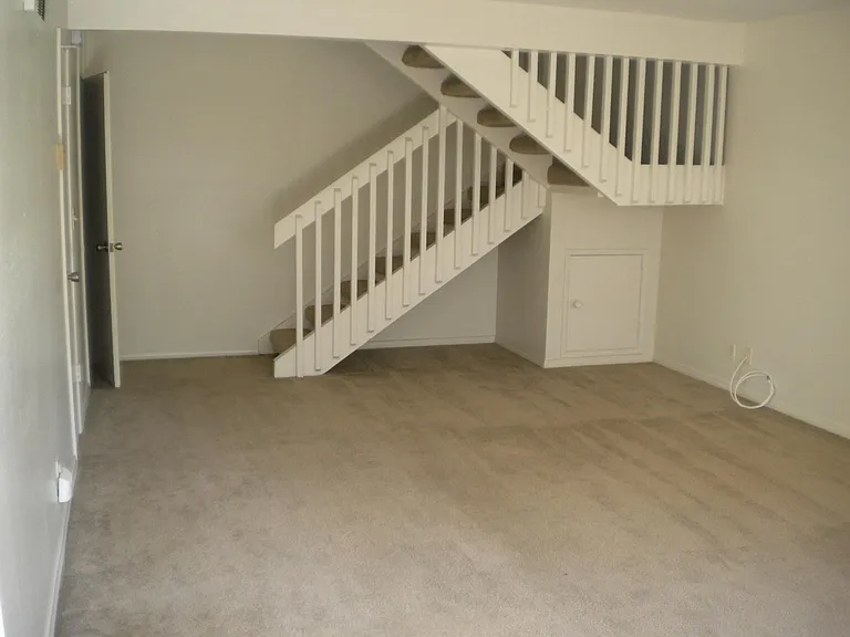 154 Kingston Ave #B — Photo 6