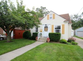 1162 Temple St SE, Grand Rapids, MI