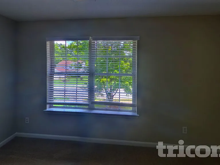 2955 Pebble Creek Ln — Photo 12