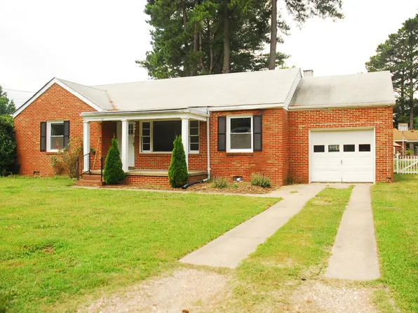 321 Tareyton Ln, Portsmouth, VA 23701