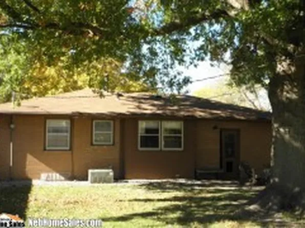 2538 S 55th St, Lincoln, NE 68506