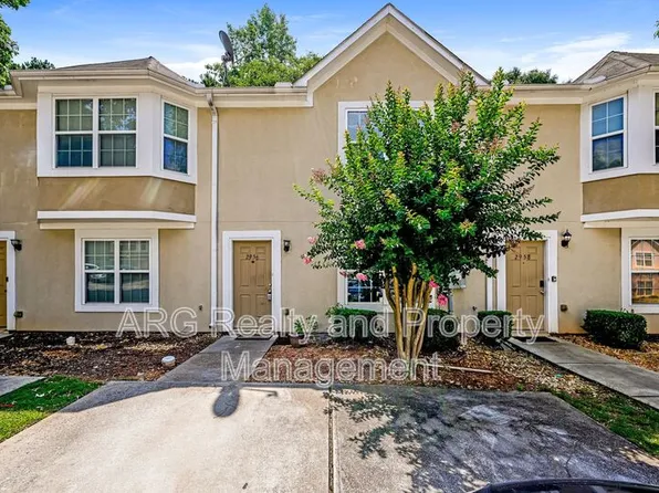 2956 Fields Dr, Lithonia, GA 30038