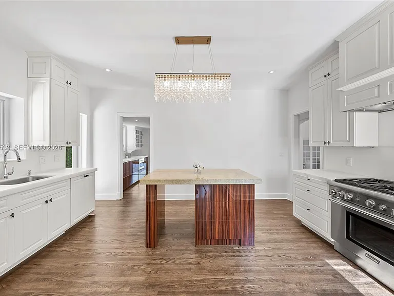 5800 La Gorce Dr — Photo 8