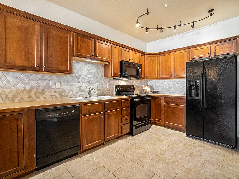 2178 Cape Hatteras Dr #10 — Photo 4