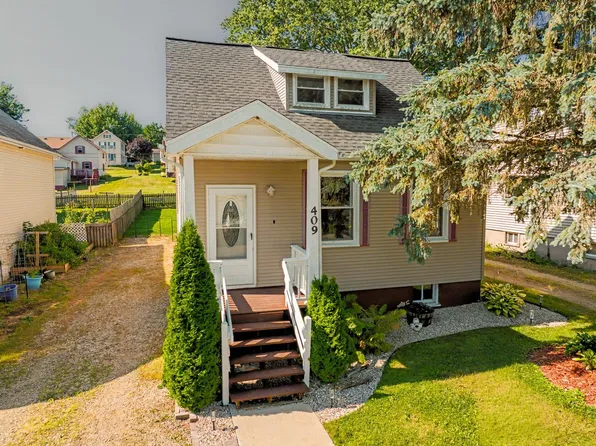 409 4th Ave, New Glarus, WI 53574