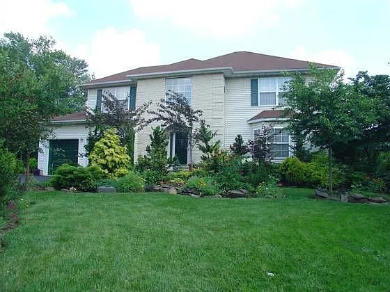 5 Poinsett Dr photo 1
