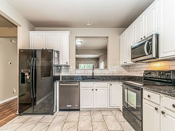 4th image of 123 Baberton Dr