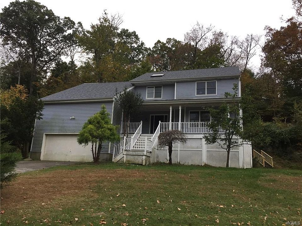 1st image of 8 Lake Dr