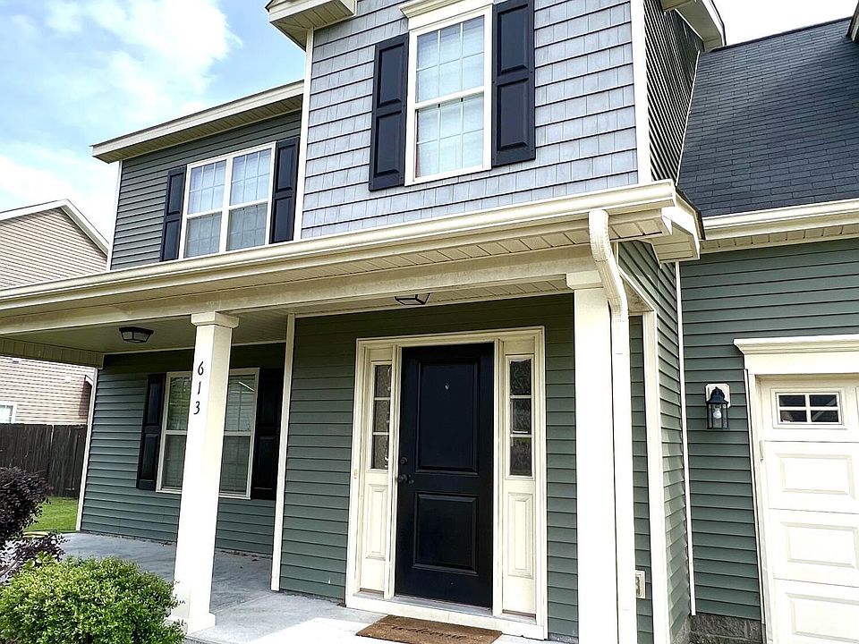 1st image of 613 Cheltenham Dr