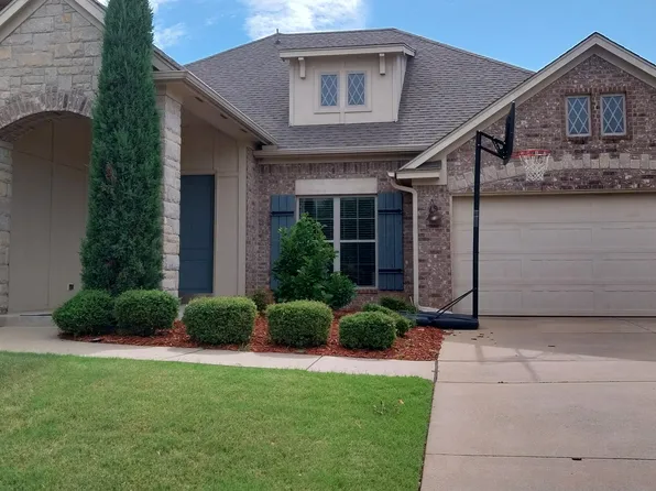 18425 Salvador Rd, Edmond, OK 73012