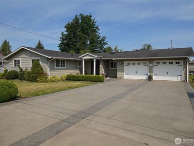 406 W 2nd Street, Everson, WA, 98247