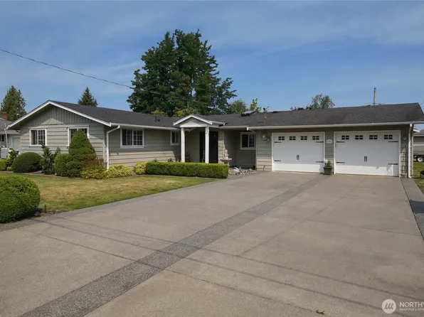 406 W 2nd Street, Everson, WA 98247