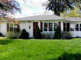 3 Mount Auburn St, Hopkinton, MA 01748