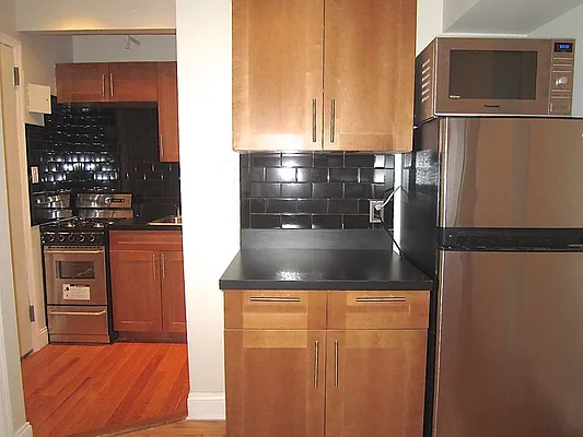 Rented by City Connections Realty | media 43