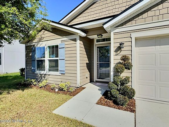 3rd image of 465 HARLEY Drive