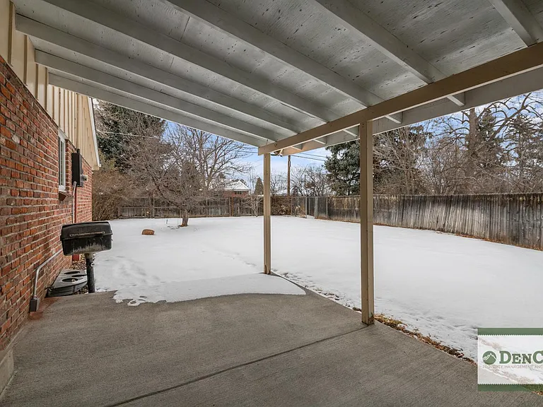 3045 Carter Cir — Photo 23