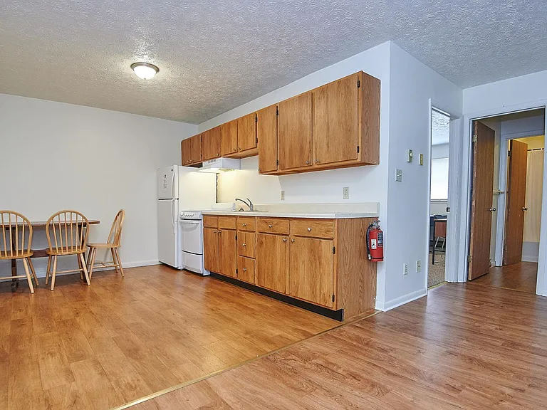 Crimson Hawk Student Housing — Photo 60