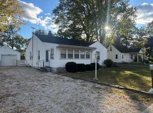 405 North St, Chesterfield, IN 46017