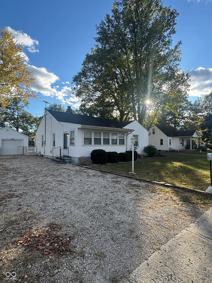 405 North St photo 1