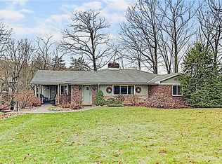 123 Oakwood Rd, Pittsburgh, PA 15237