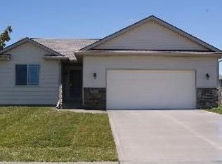 205 NE 23rd Ct, Grimes, IA 50111