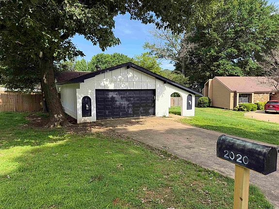 2nd image of 2020 Cenwood Dr