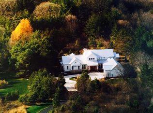 W292N5777 Dorn Rd, Hartland, WI 53029