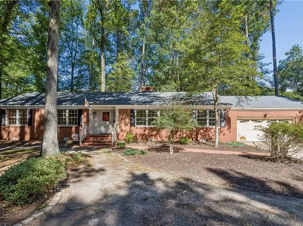 9 Scott Rd, Newport News, VA 23606