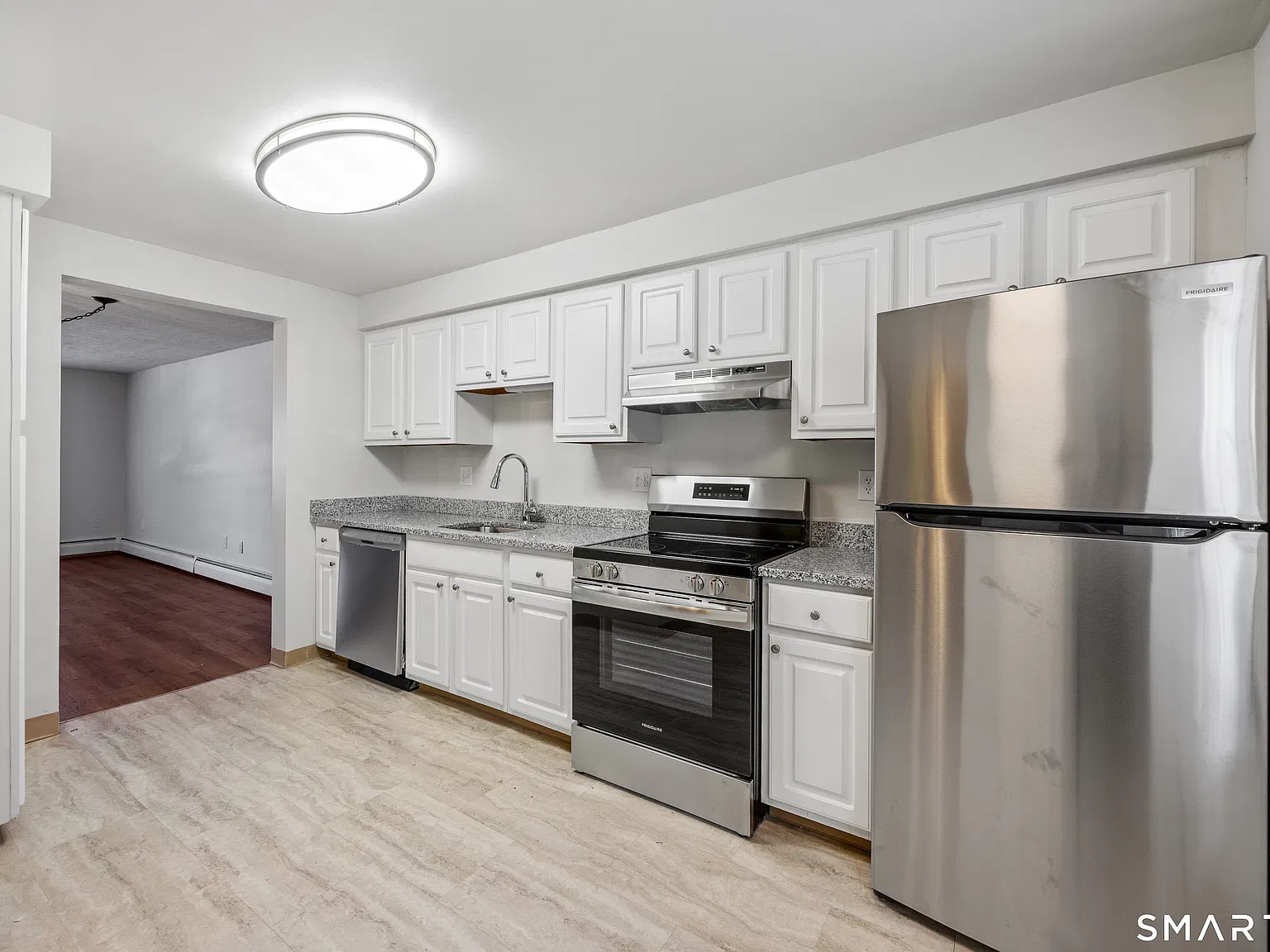 2 bed, 2.5 bath, 1500 sqft, $2,200 — Photo 4