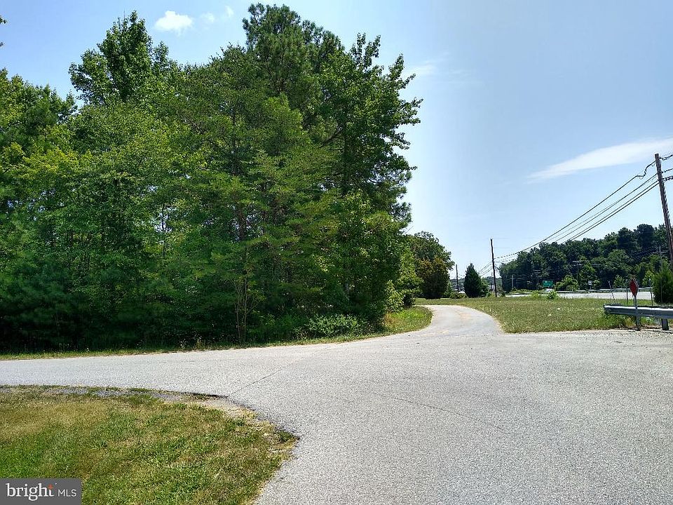 2nd image of Pasternoster Ln