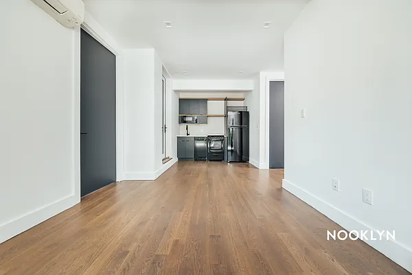 Rented by Nooklyn NYC LLC | media 36